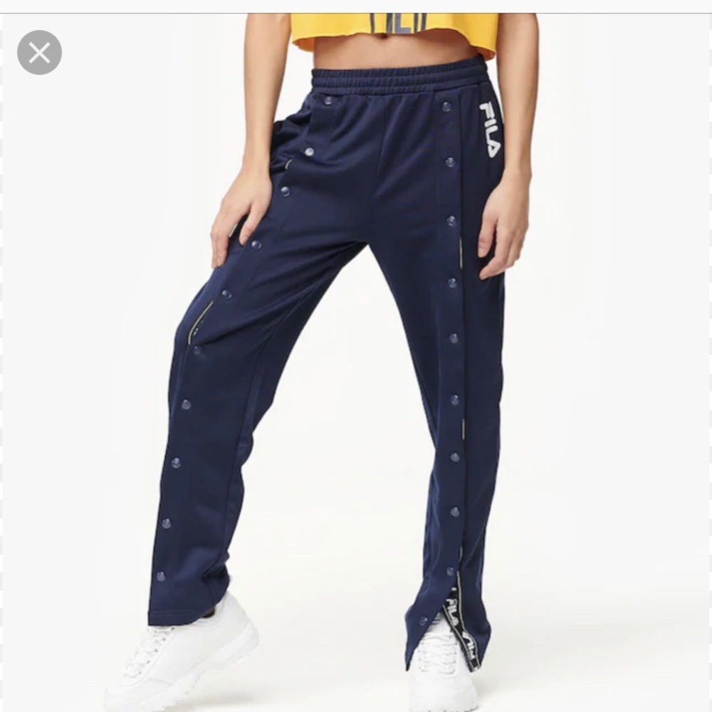 FILA SNAP FRONT JOGGER BRAND NEW WITH TAGS SZ L